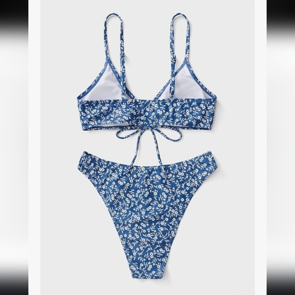 SHEIN Blue And White Ditsy Floral Bikini, Size Med - Picture 3 of 5